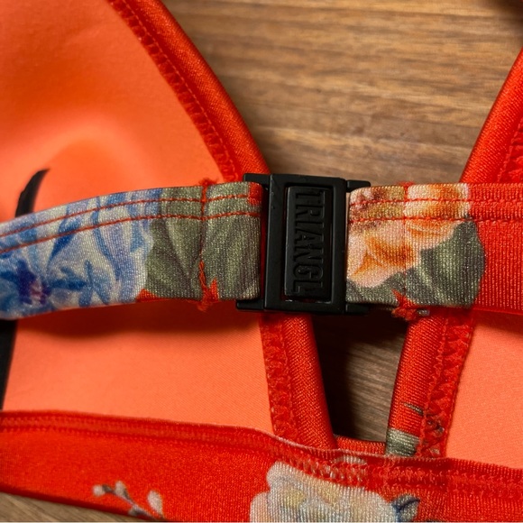 Triangl swimwear  neoprene bikini top - Picture 3 of 4